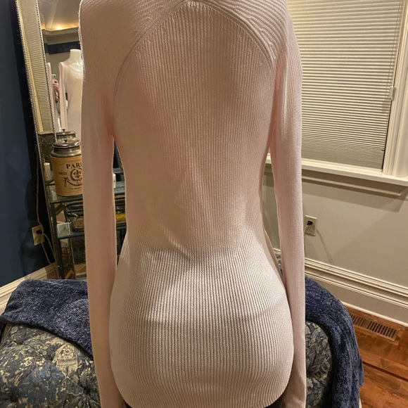THREE Lululemon Sweaters - Picture 4 of 10